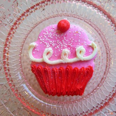 pinkalicious cupcake $4.25